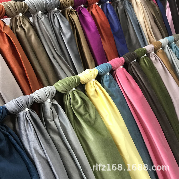 现货供应荷兰绒丽丝绒布束口袋玩具包包家纺抱枕地毡服装面料详情3