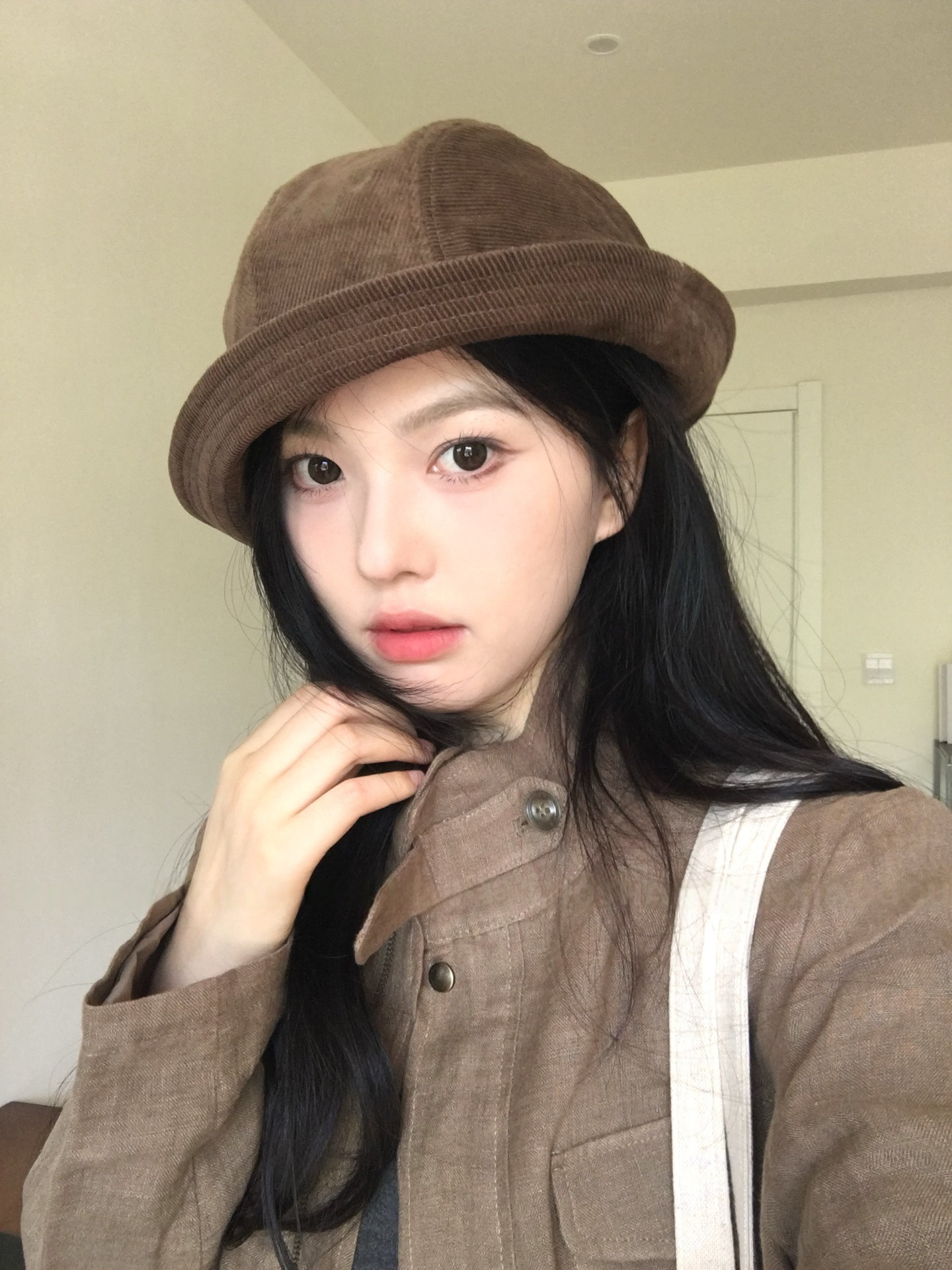 高品质灯芯绒渔夫帽子女秋冬季新款休闲百搭显脸小一帽多戴小礼帽详情19