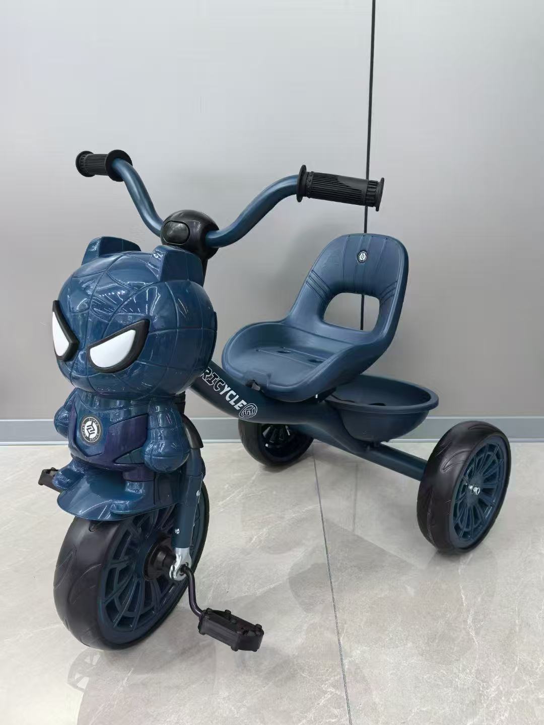 儿童三轮车宝宝脚踏车多功能灯光音乐脚蹬三轮车详情14