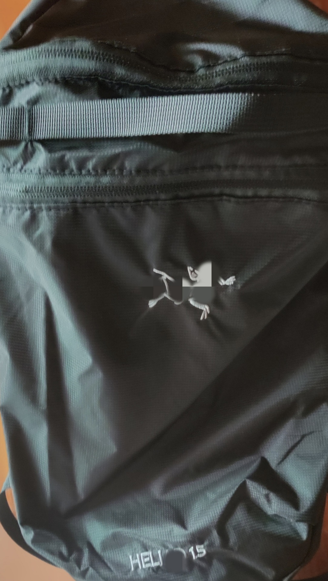 The chicken skeleton backpack heliad15L is a lightweight outdoor hiking backpack for both men and women, and a portable waterproof bag for casual hiking pic 17