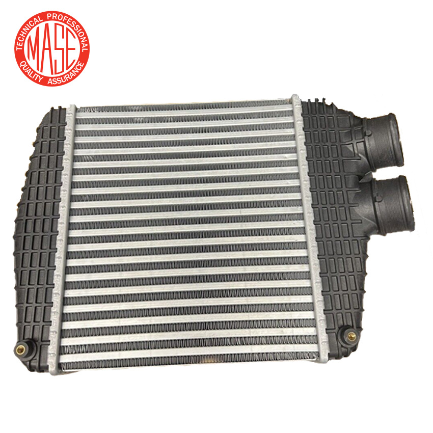 Applicable to the right radiator of the 2017-20 Maserati Levante 670039135 pic 4