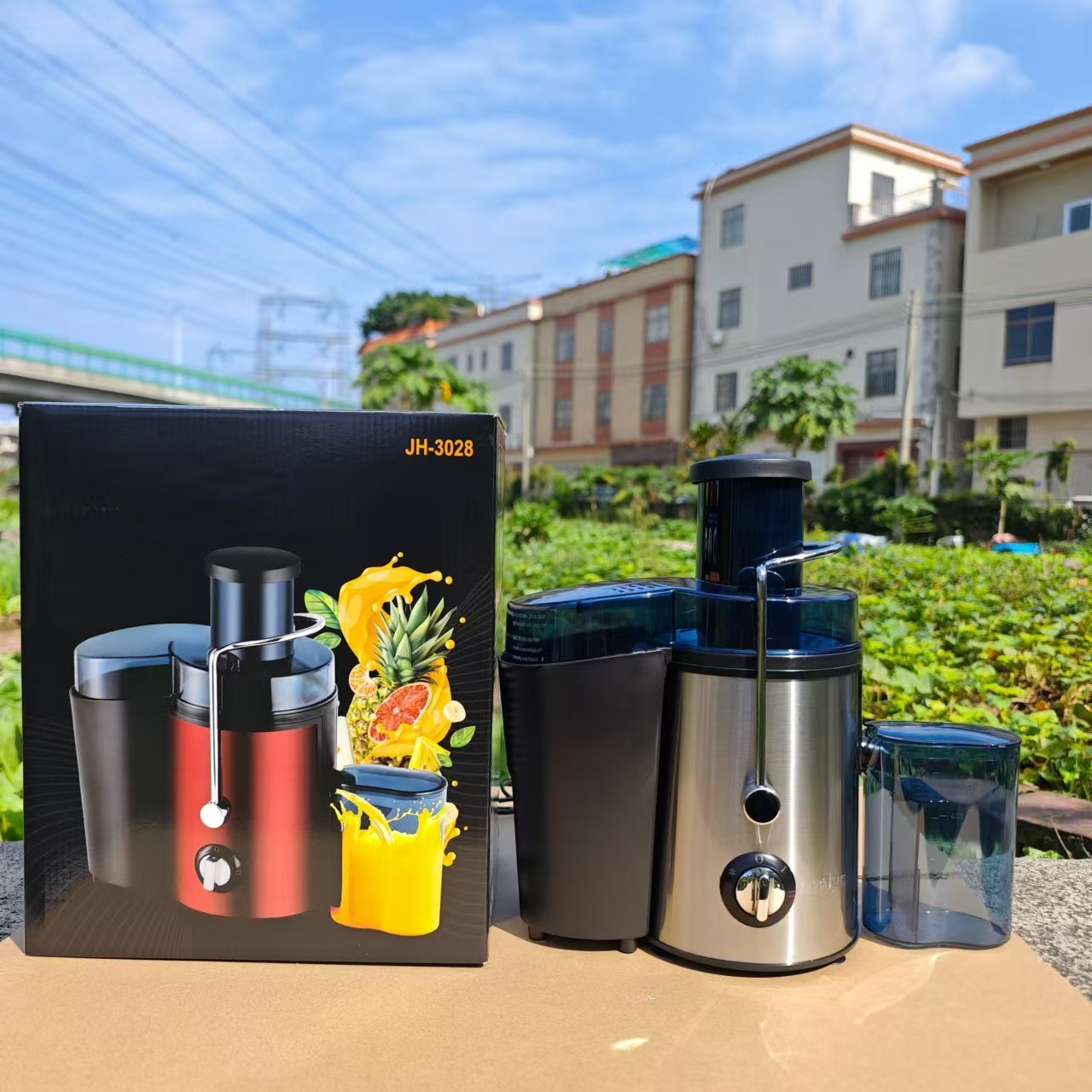 JUICER, a household pulp and juice separation original juicer, is a fully automatic fresh-squeezed fruit and vegetable orange juice machine without filtration pic 2