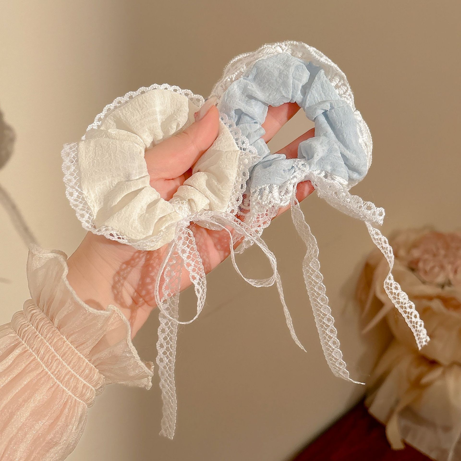 韩系温柔蕾丝花边大号发圈女高级感扎头发皮筋头绳发饰头饰详情4