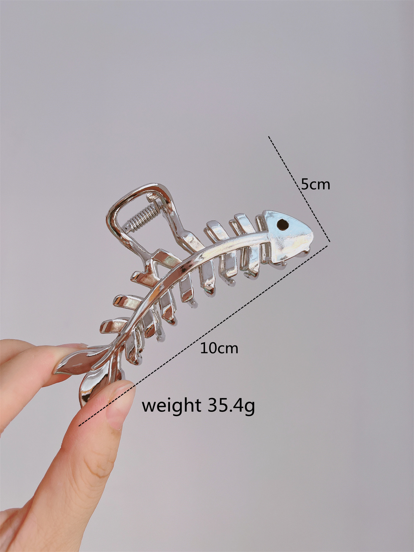 Fishbone hair clips for women in summer, back of the head clips, headwear, metal hair clips, new popular hair grips, shark clips pic 2