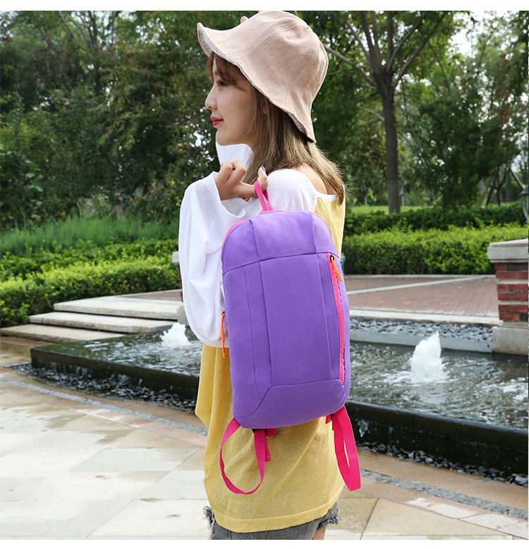 Our factory specializes in selling new, in-stock multi-purpose, lightweight travel backpacks, casual and fashionable backpacks, and folding and storage backpacks pic 15