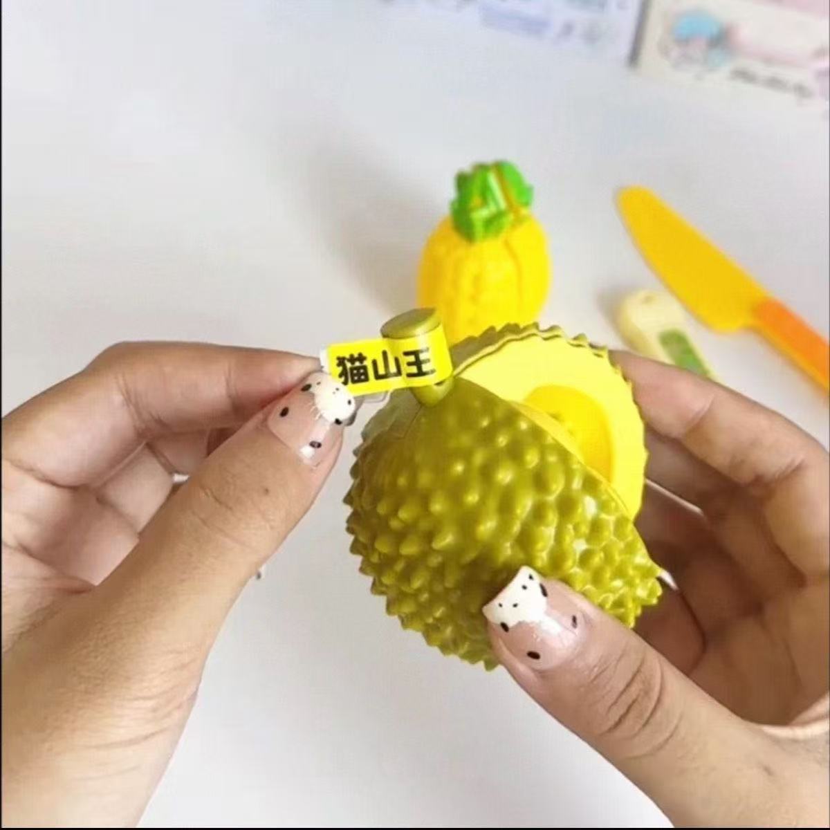 New best-selling feeding fruit platter, Cat Mountain King Durian diy fruit cutting fun toys, children play house to relieve boredom pic 9