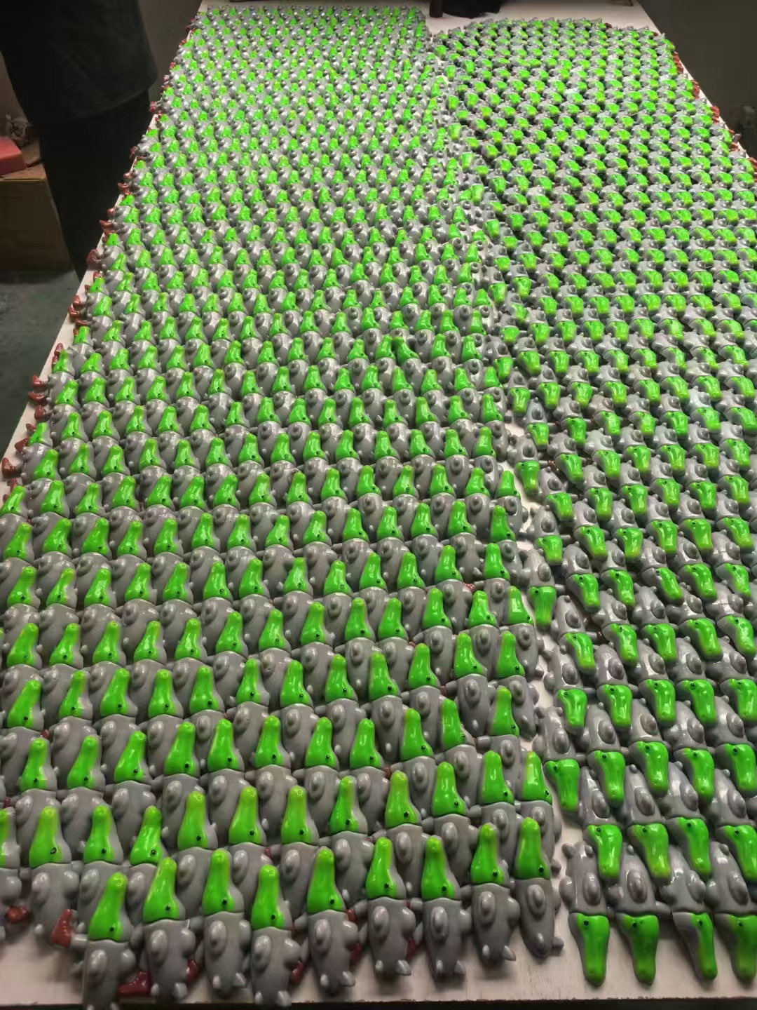 Best-selling Shan Hai Jing macaque banana card head cute wooden stick figure toys for export wholesale pic 4