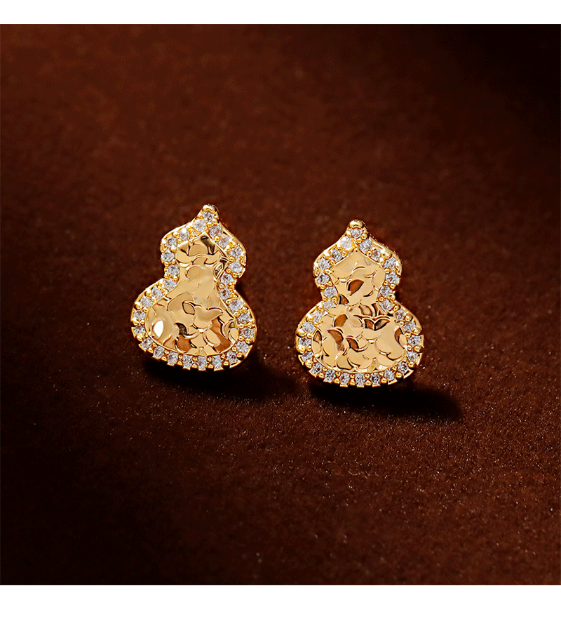 Hyacinth Golden full diamond broken ice gourd stud earrings for women are small, exquisite, fashionable commuting earrings with a grand and elegant style pic 2