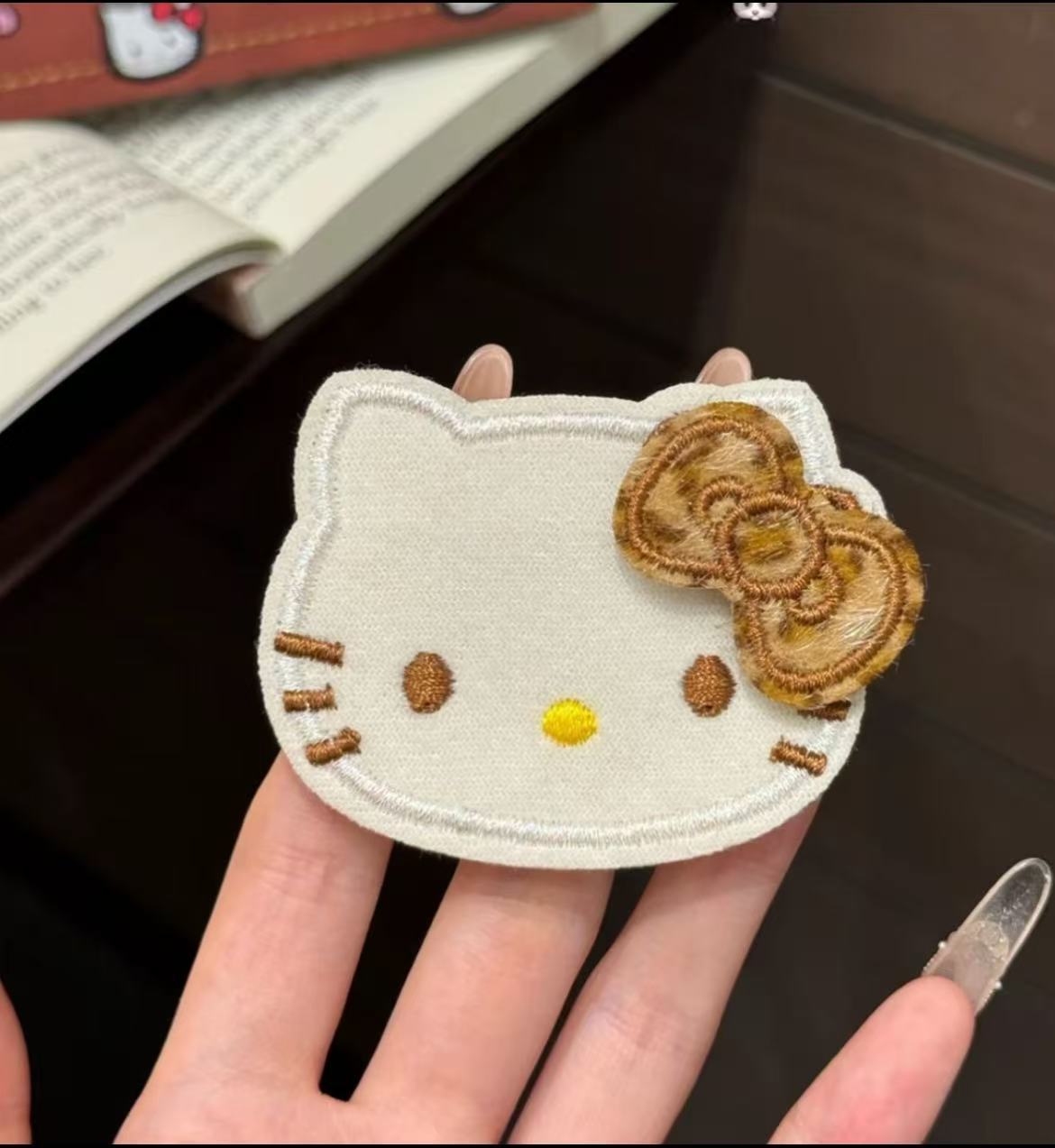 超可爱KT脑袋大号魔术贴KT猫发夹碎发神器甜美少女心无痕刘海贴详情6