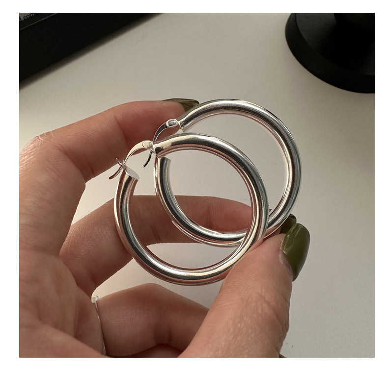 S925 sterling silver Korean version, niche design, large ear loops, smooth ear buckles, fashionable and individual Korean style blogger earrings and earrings pic 13