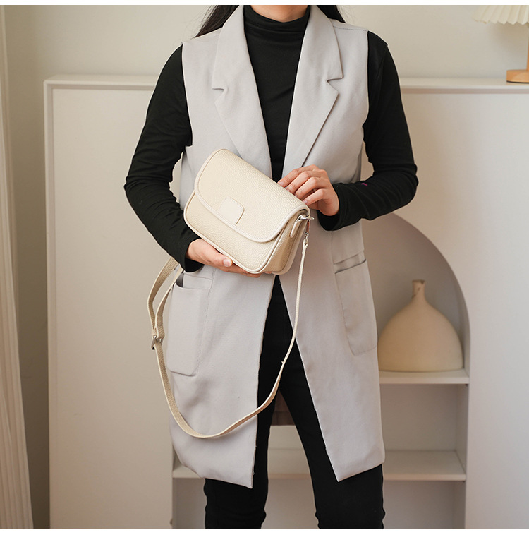 潮流女包包2025新款跨境外贸纯色PU斜挎包女小包女士单肩包小方包详情8