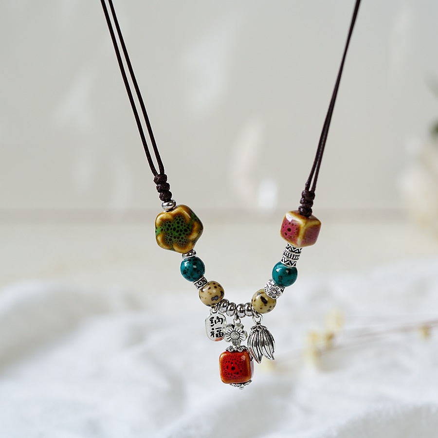 平安是福国潮复古景德镇陶瓷项链女长命锁锁骨链文艺吊坠锁骨链详情3