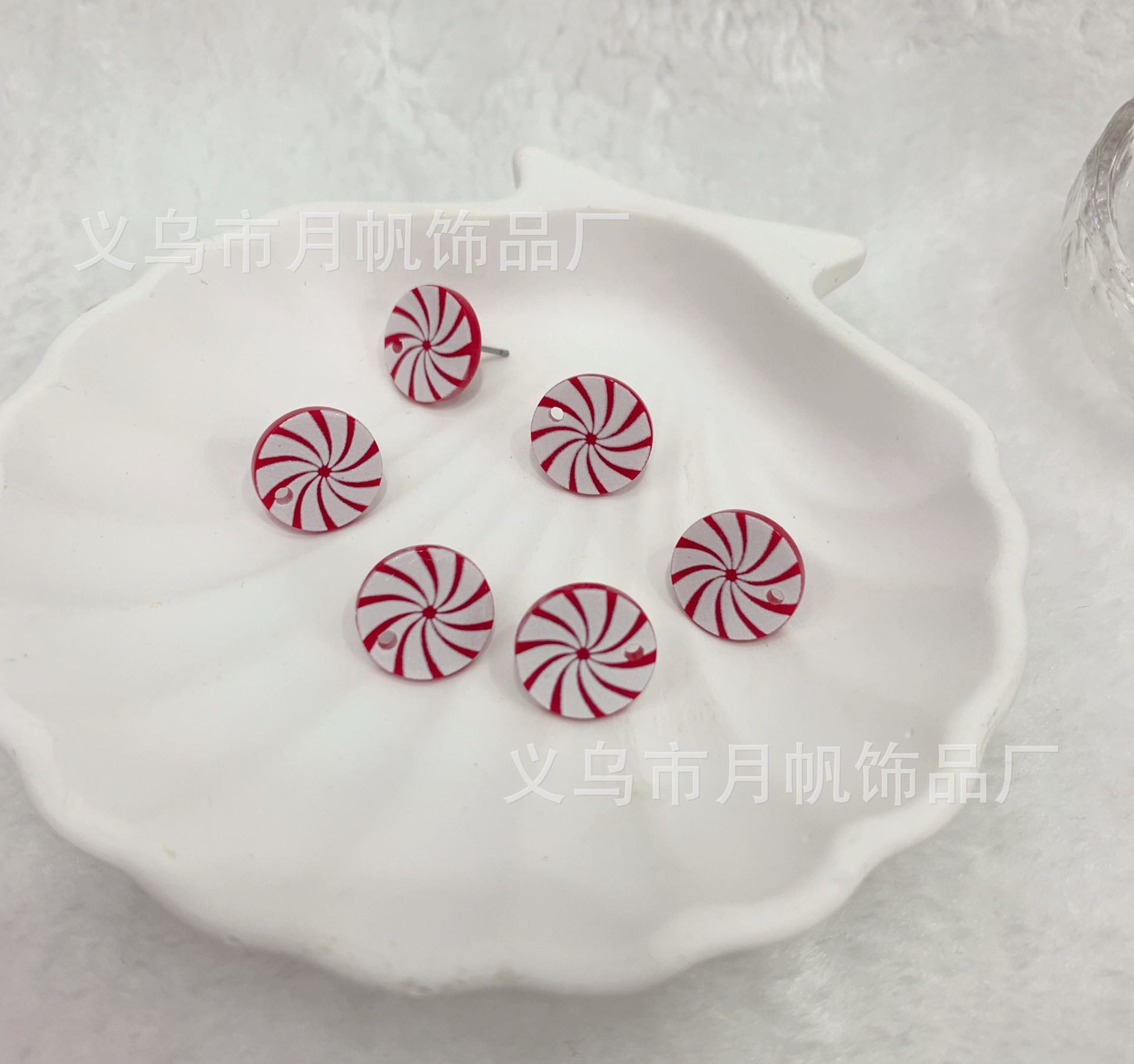 欧美跨境圣诞节红色糖果亚克力带吊坠耳钉配件圣诞派对装饰圣诞节详情3