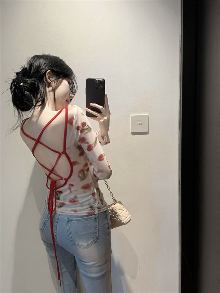 AGAM 复古浪漫玫瑰印花修身上衣撞色网纱绑带露背薄款长袖打底衫详情2