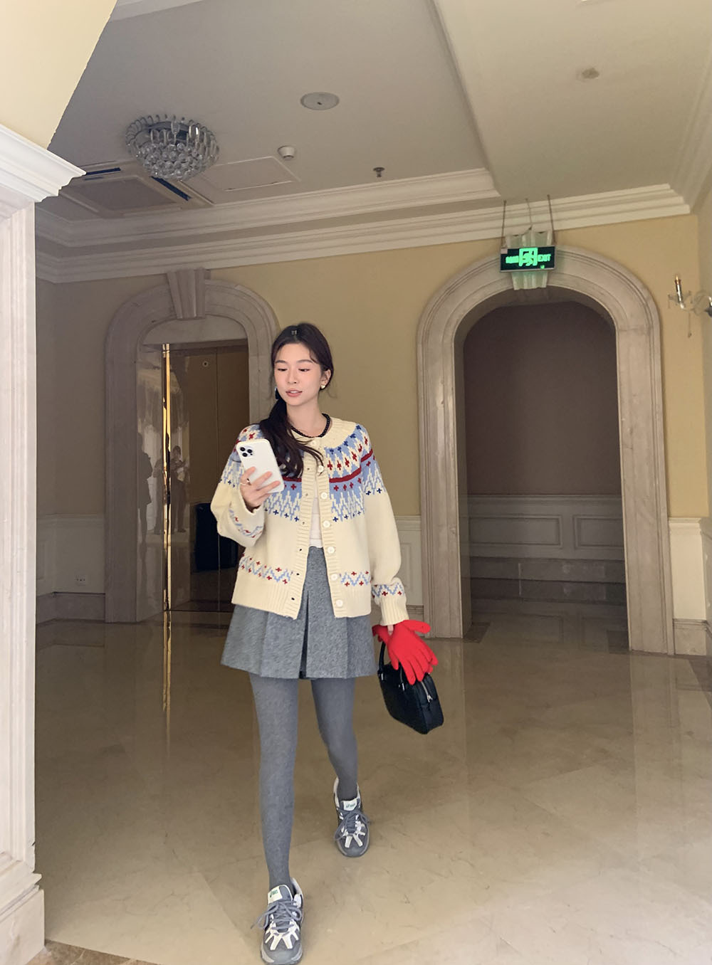 费尔岛复古美式少女撞色波普提花单排扣针织开衫厚实保暖毛衣外套详情78
