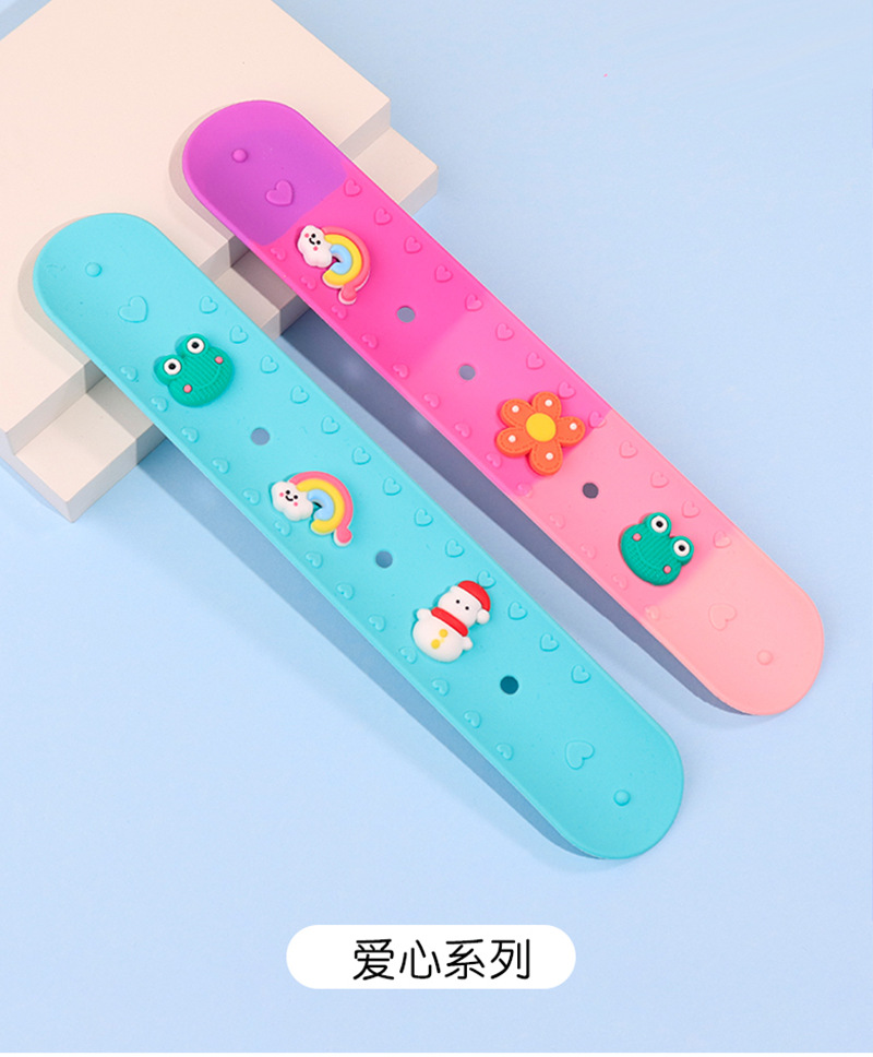 创意新款美人鱼圈个性DIY硅胶洞洞手环礼品小礼物拍拍批发手链详情13