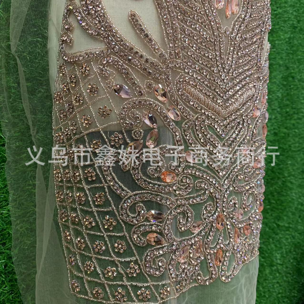 钩针款手工款钉珠婚纱礼服V领网纱贴花服装辅料详情5