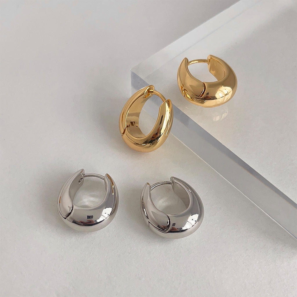 【 Upgraded Version 】 18K real gold plated, thickened, high-end, French light luxury style ear buckles, gold-plated texture earrings for women pic 3