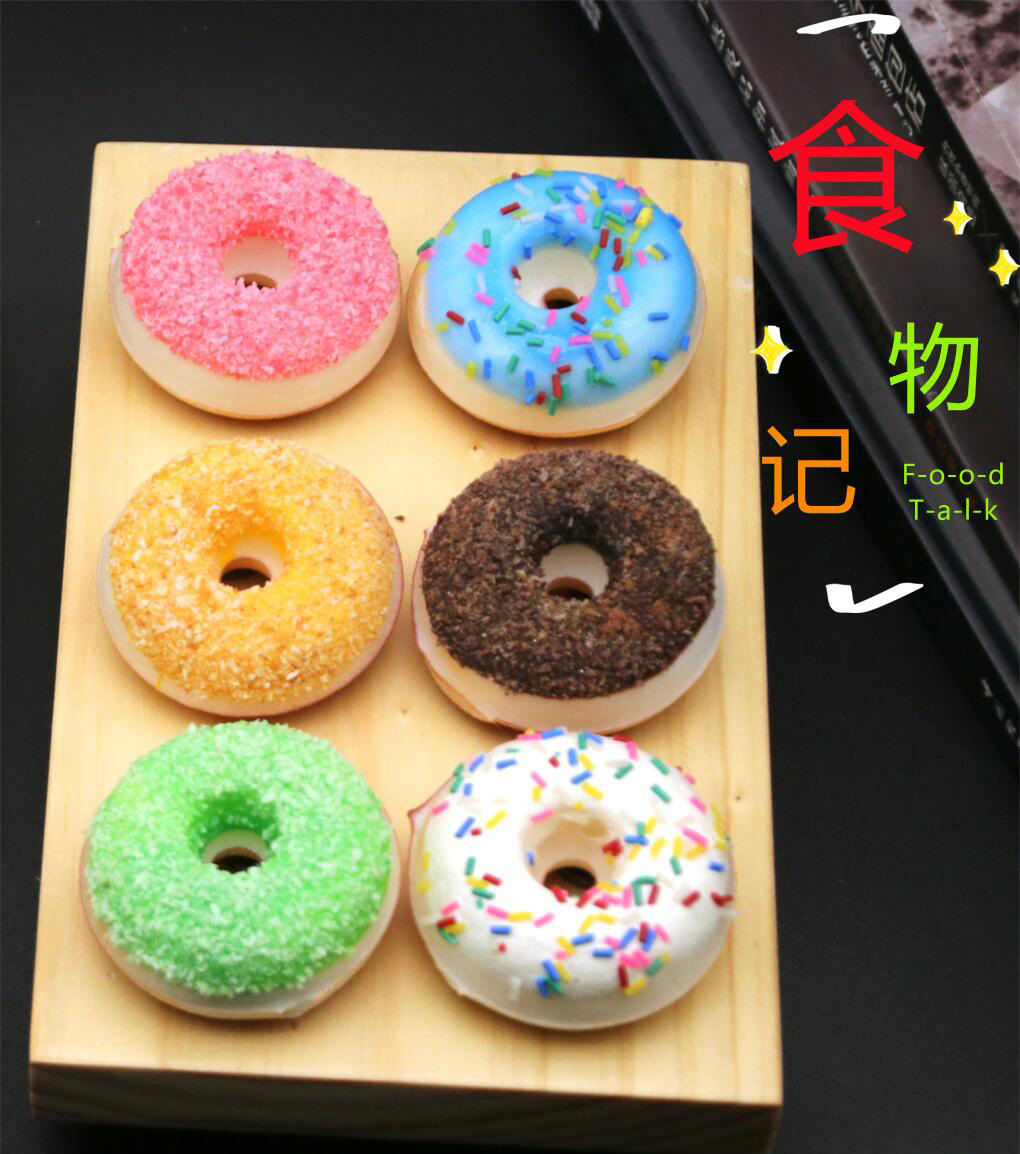 Small doughnut model fridge magnets, creative home decorations, soft and elastic, pinchable, novel supply, commercial doughnut machines, waffle ovens, food and beverage processing equipment pic 2