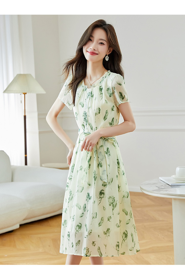 夏季短袖连衣裙女2025新款夏季爆款女装气质碎花裙雪纺中长款裙子详情30