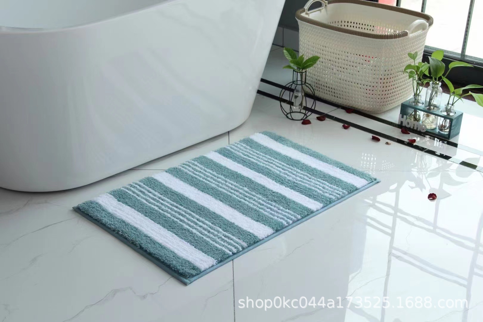 Wholesale of new cross-border anti-slip super-fine fiber kitchen sofa MATS, absorbent MATS, carpets, bathroom anti-slip floor MATS and climbing MATS pic 5