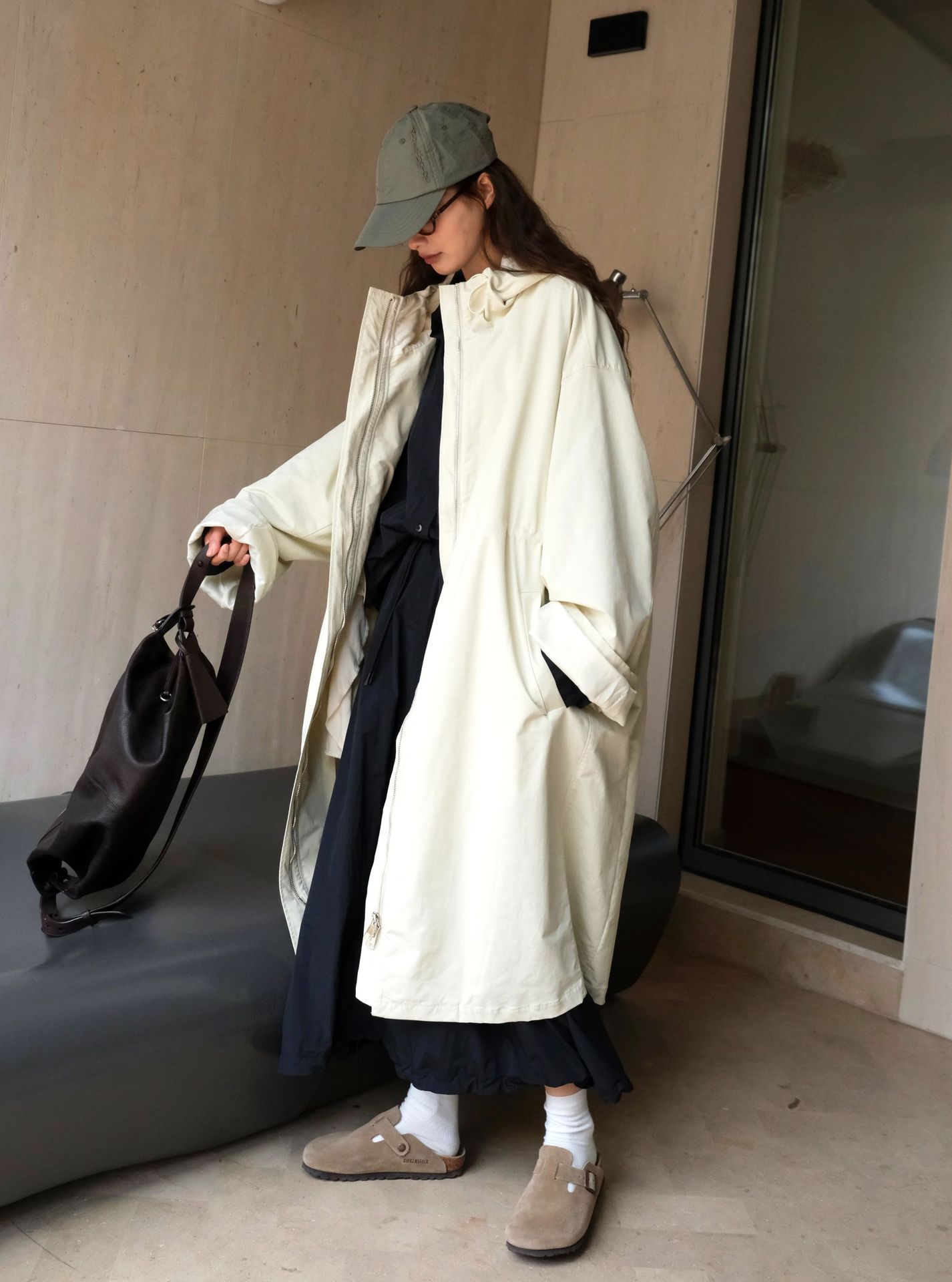 The new autumn Japanese-style outdoor street casual hooded silhouette windbreaker is a slimming and windproof long coat for women pic 48