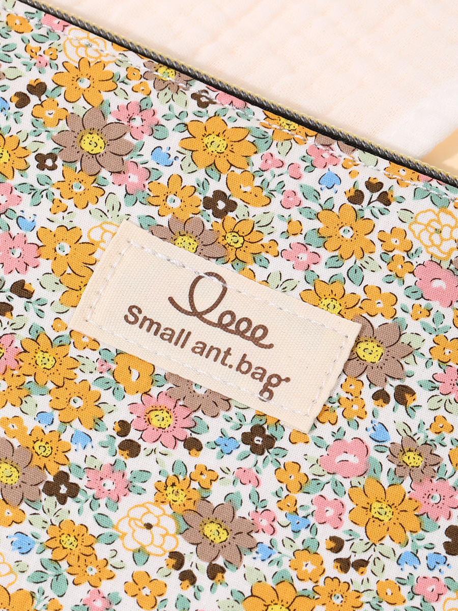 跨境新款女士碎花化妆包小清新花朵洗漱包便携拉链彩妆收纳包详情16