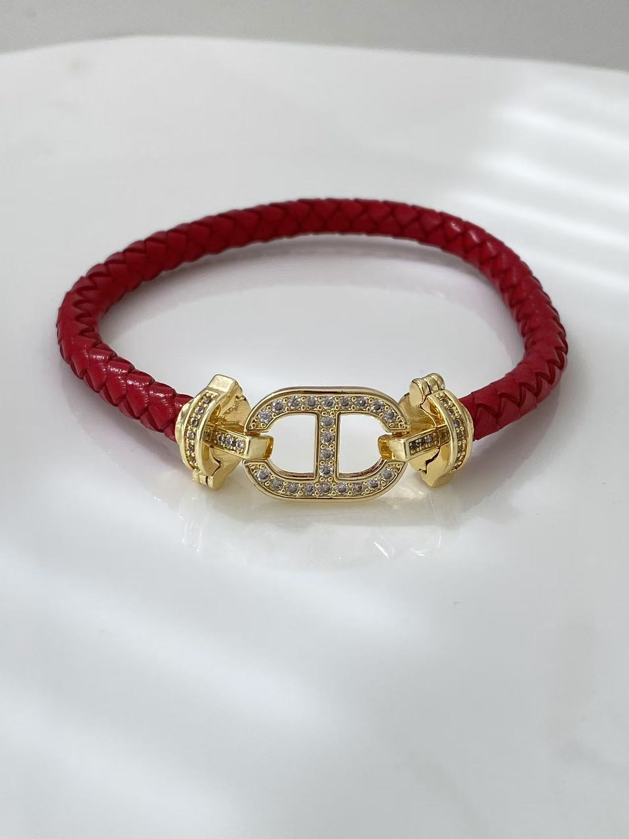 Pig nose red rope leather rope bracelet for men and women, 18k gold copper slightly inlaid with diamonds, high-end DIY bracelet for couples in the zodiac year pic 15