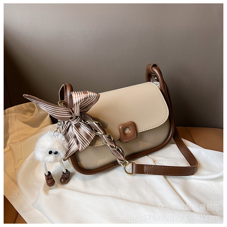 质感小包包2024新款女包春夏流行爆款斜挎包单肩腋下包小方包批发详情5