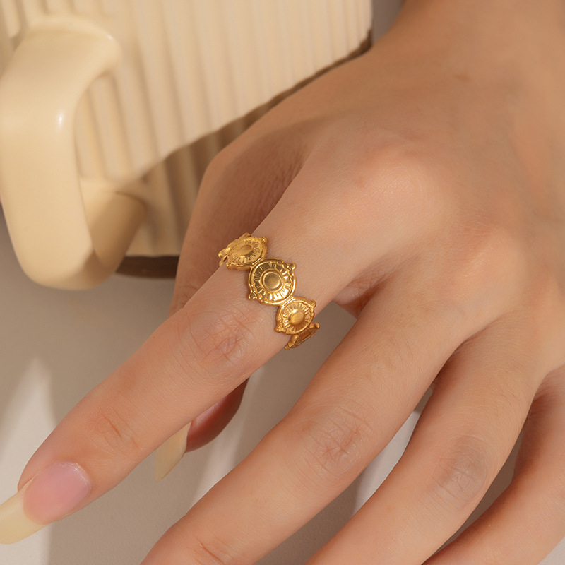 欧美时尚ins风简约钛钢戒指18k镀金不规则几何不锈钢女士饰品热销详情5