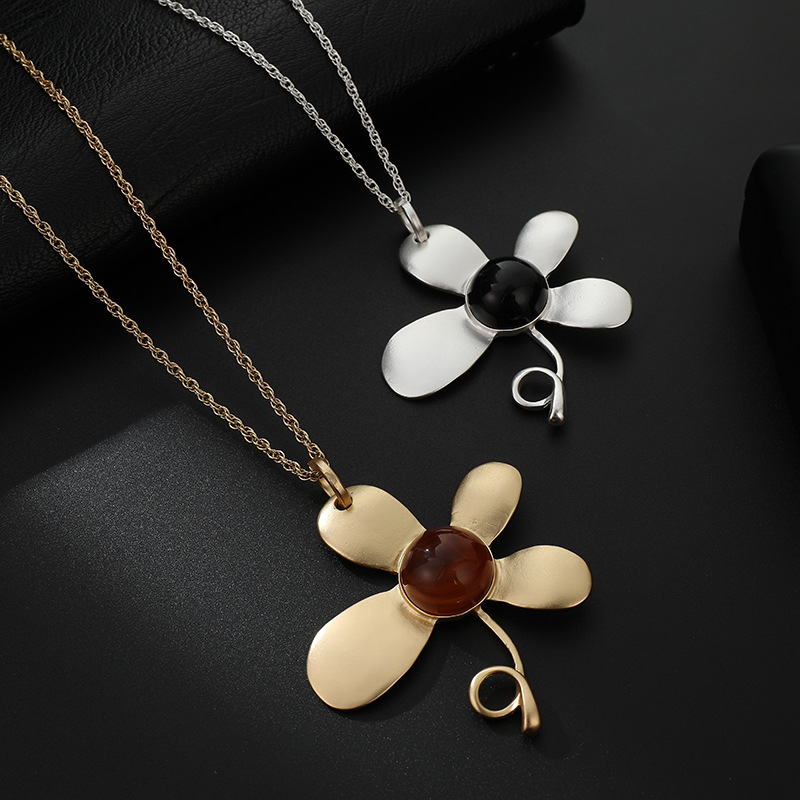 新款跨境专供亚马逊长项链时尚简约花朵几何金属吊坠女百搭毛衣链详情11