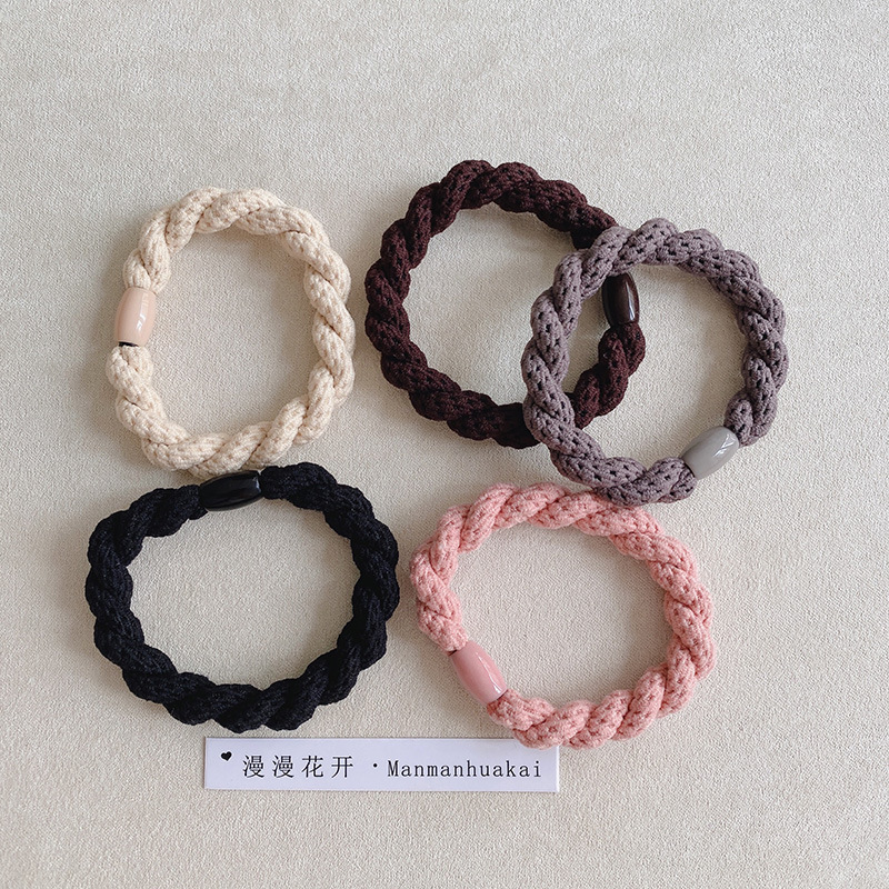 Three thick, durable and highly elastic rubber bands, adult hair ties, black hair ties and hair bands, simple leather cases for tying hair pic 10