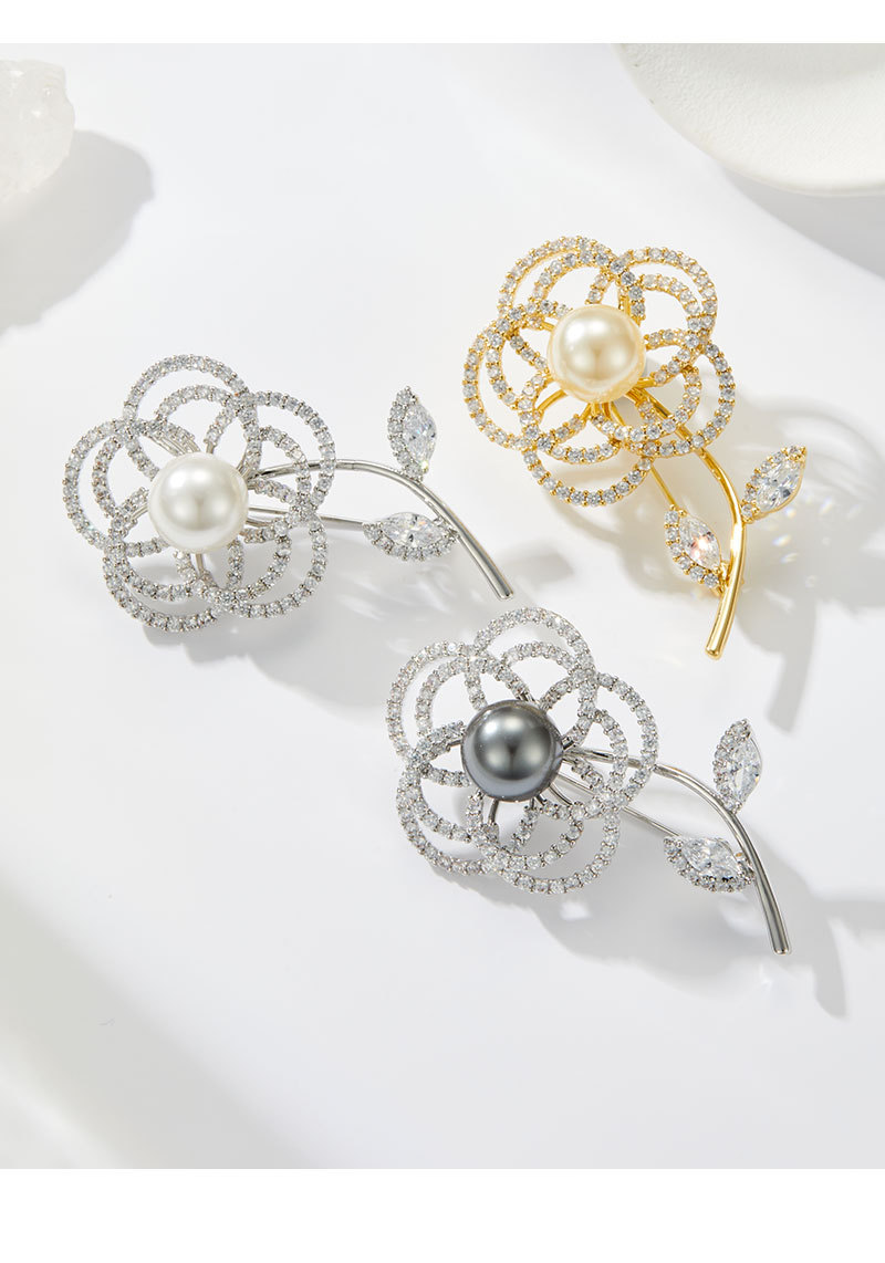 Light luxury daily commuting style zirconium hollowed-out flower brooch, copper alloy inlaid zircon high-end fashion pin brooch pic 19