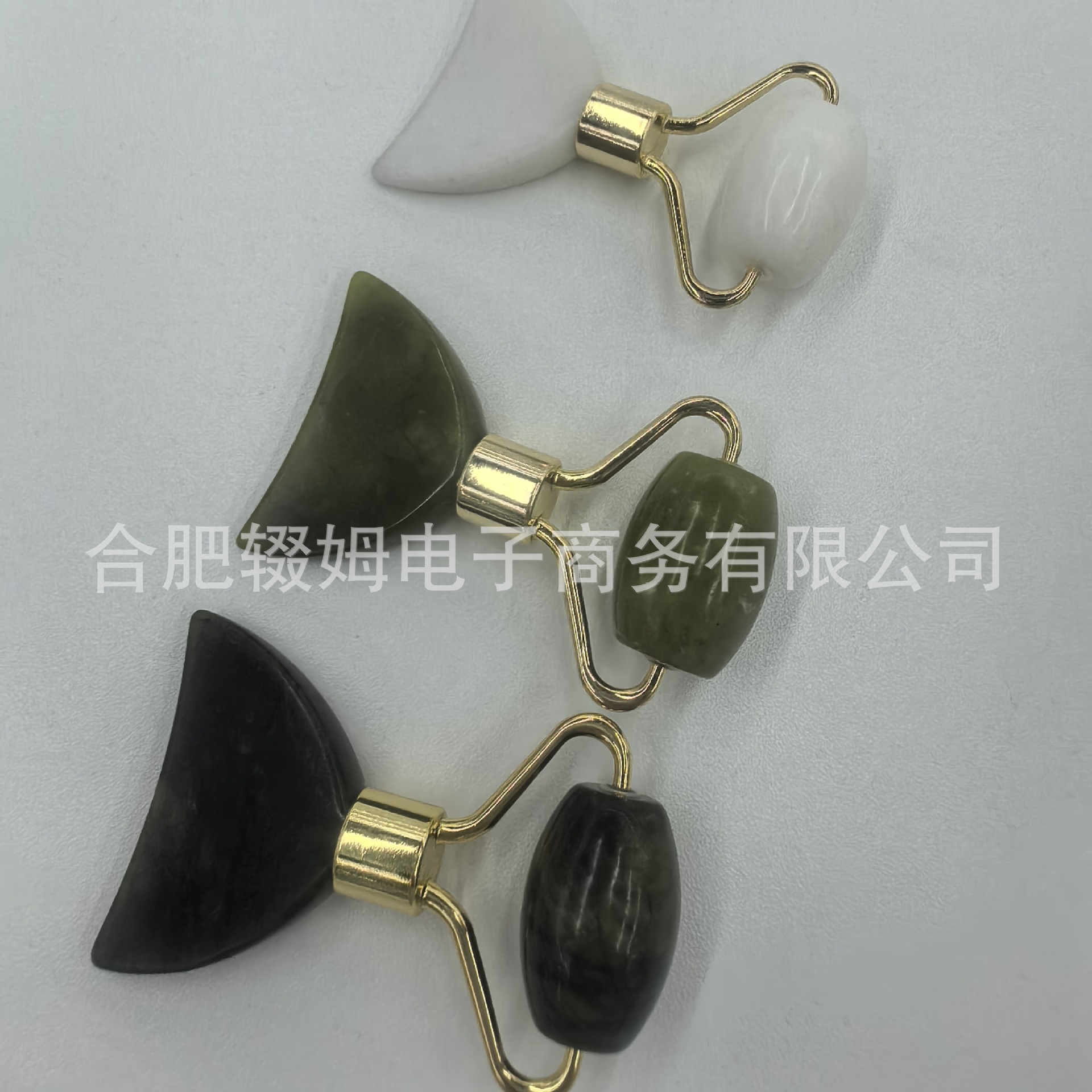 工厂批发玉石滚轮刮痧二合一按摩器粉脸部面部迷你按摩美容器跨境详情2