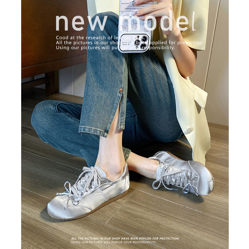 2025秋季新款~芭蕾风甜妹圆头缎面运动板鞋蝴蝶结休闲德训鞋详情5