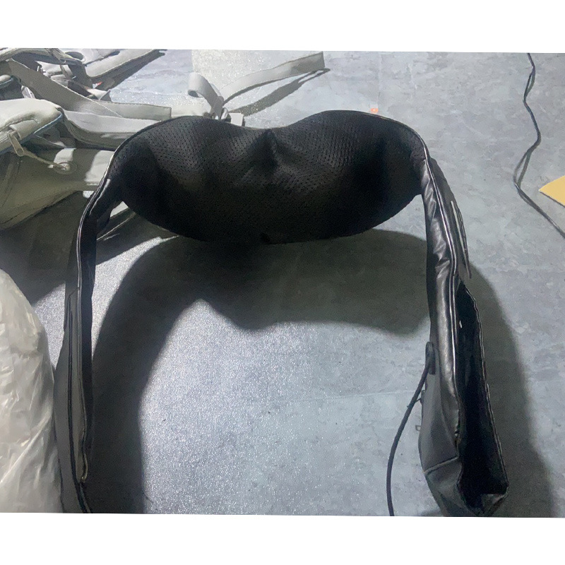 Wholesale of multi-functional U-shaped electric cervical vertebrae kneading, massaging and tapping shawls from the manufacturer pic 22