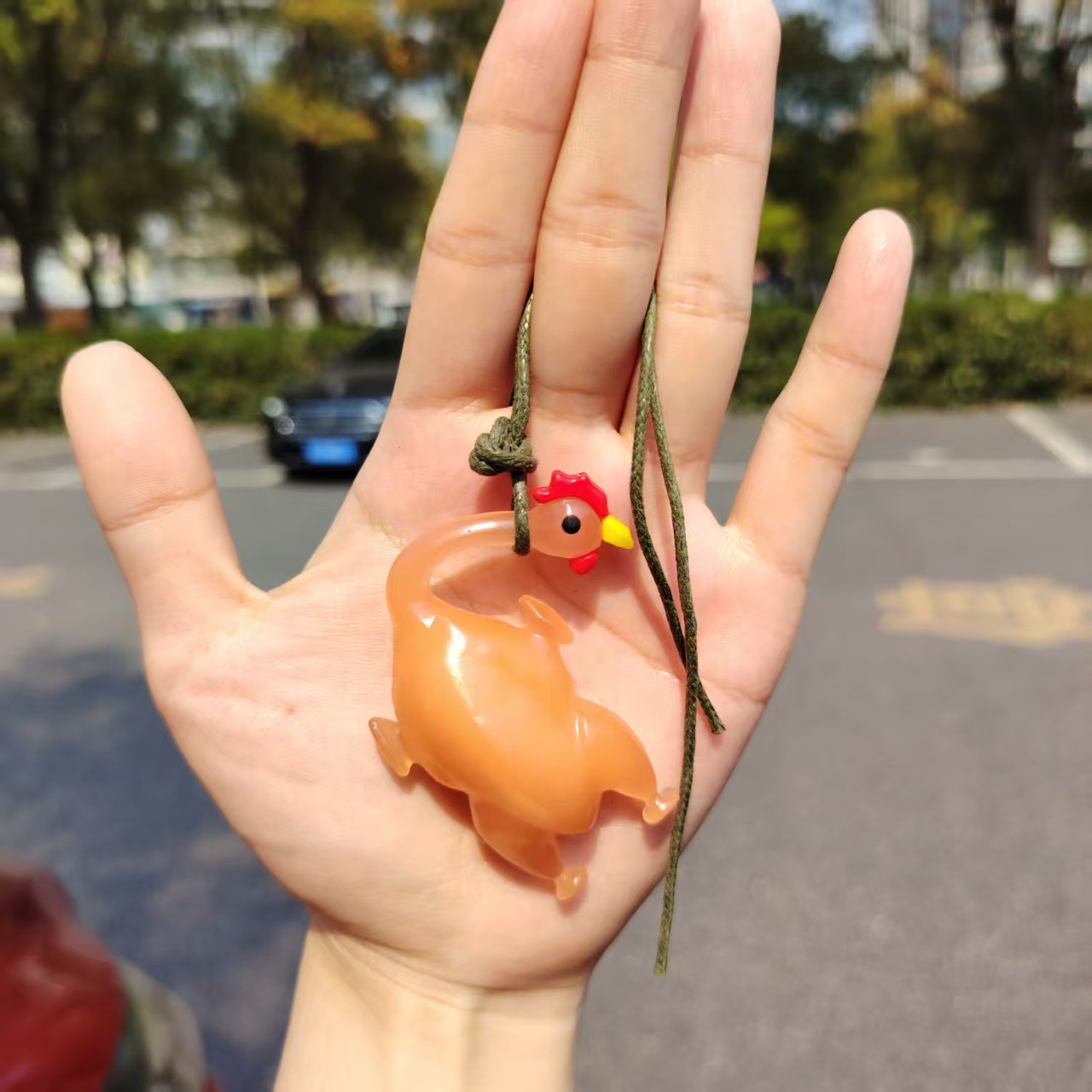 网红车载变色烤鸡汽车挂件创意后视镜秋千小鸡挂饰可爱车内摆件详情8