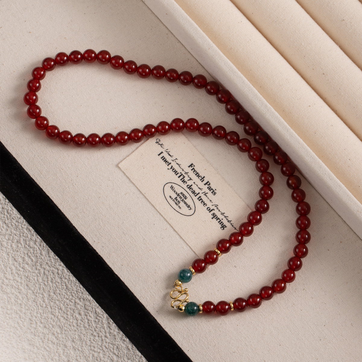 High-end colored beaded necklace for women, light luxury and niche spring and summer dopamine freshwater pearl collarbone chain necklace wholesale pic 33