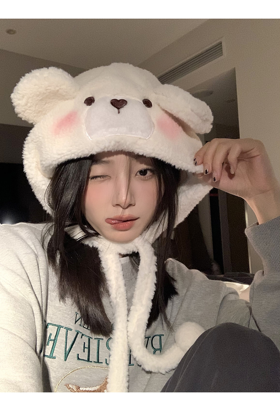 Cute blush bear hat for women, thick and warm ear-protecting hood for autumn and winter, lamb fur Lei Feng hat for cycling pic 6