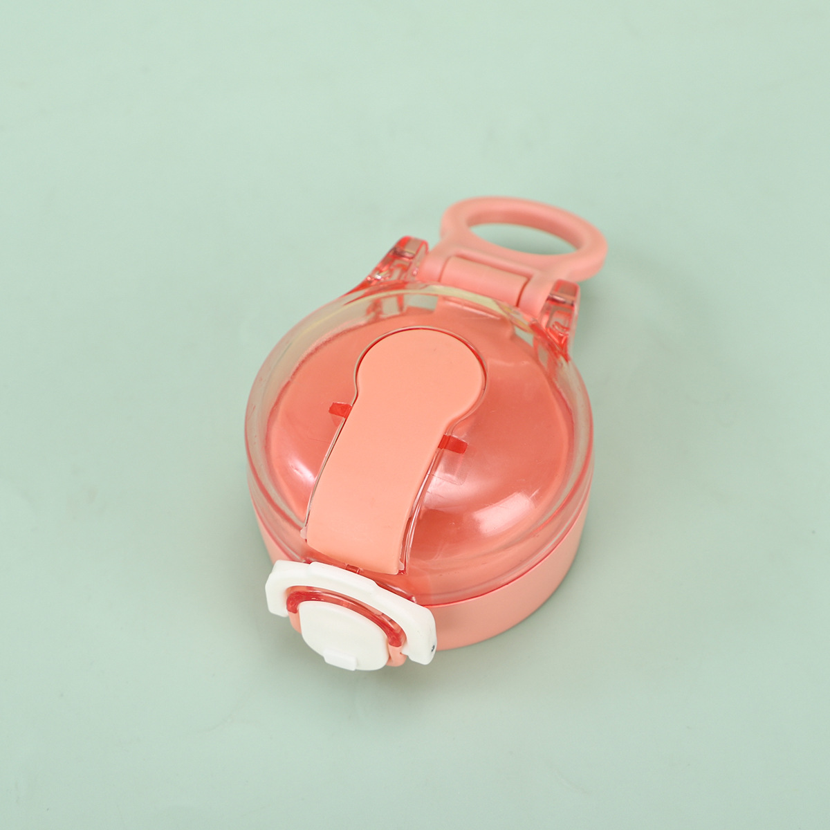 新款小容量黄色小鸭塑料杯夏季可爱学生吸管杯儿童背带子弹跳水壶详情8