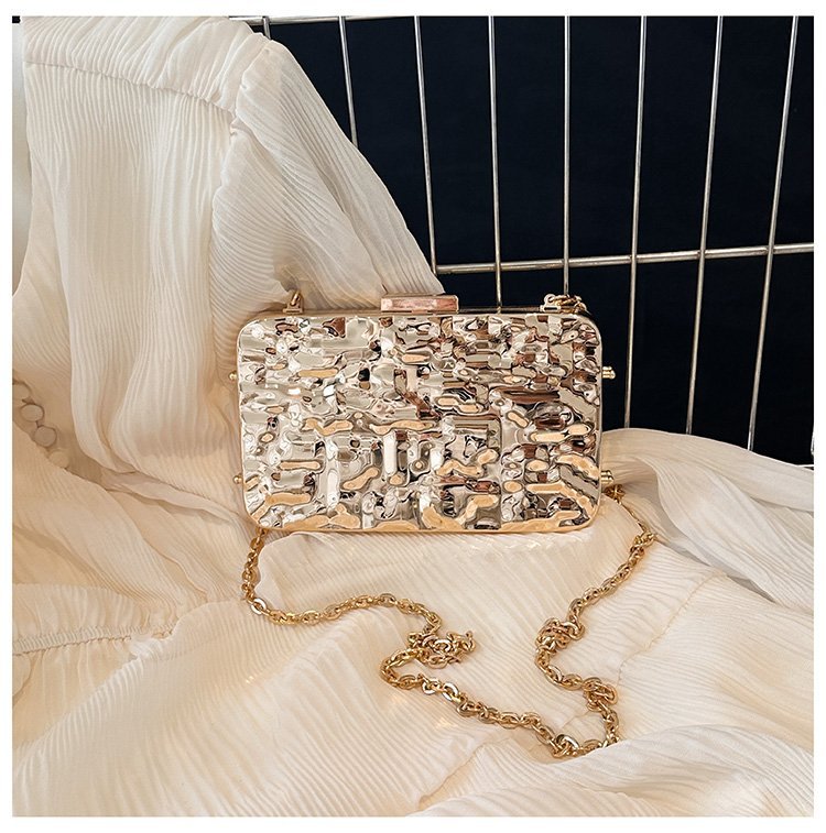 晚宴包金属2024夏季新款盒子女包链条单肩斜挎包褶皱跨镜女手机包详情51