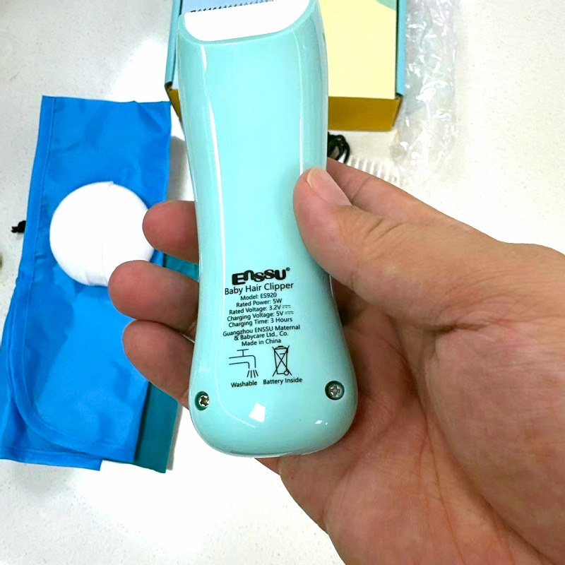 Sakura Baby Hair Clipper, a special hair cutting tool for babies, features ultra-quiet automatic hair suction and is a perfect electric clipper for newborns pic 4