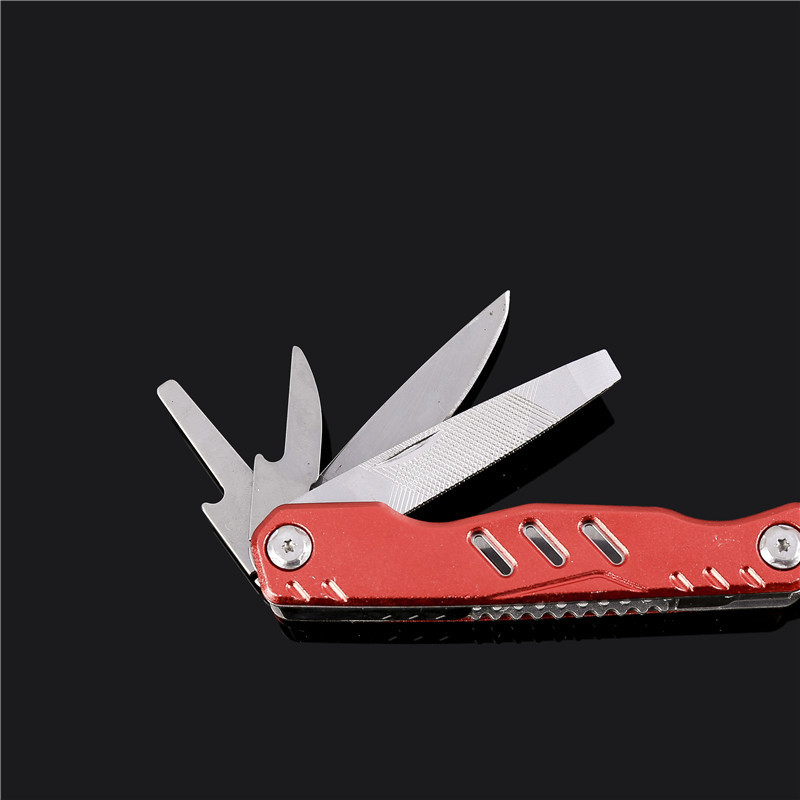 The multi-functional folding knife and pliers are suitable for outdoor camping. They are portable small knives and pliers, as well as wilderness survival equipment such as network cable pliers pic 5