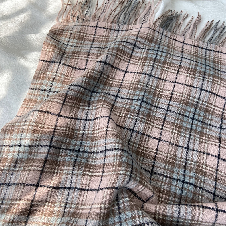 一件代发格子围巾女秋冬学生新款围脖韩系流苏高级氛围感保暖情侣百搭披肩地摊批发详情26