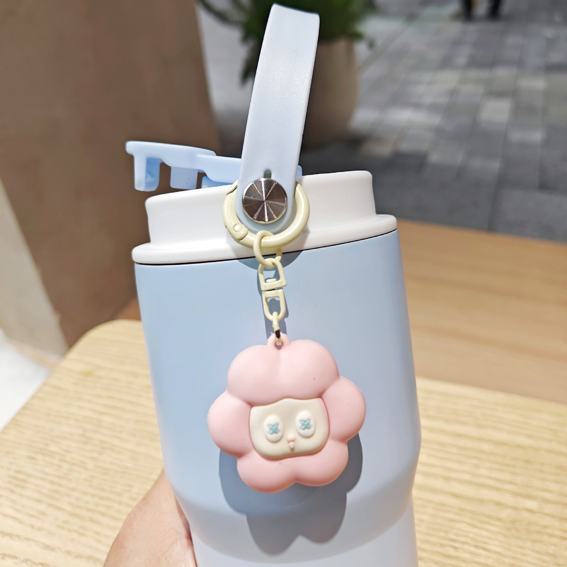 时尚渐变真空保温杯简约女士大容量咖啡杯便携手提杯子礼品杯批发详情11