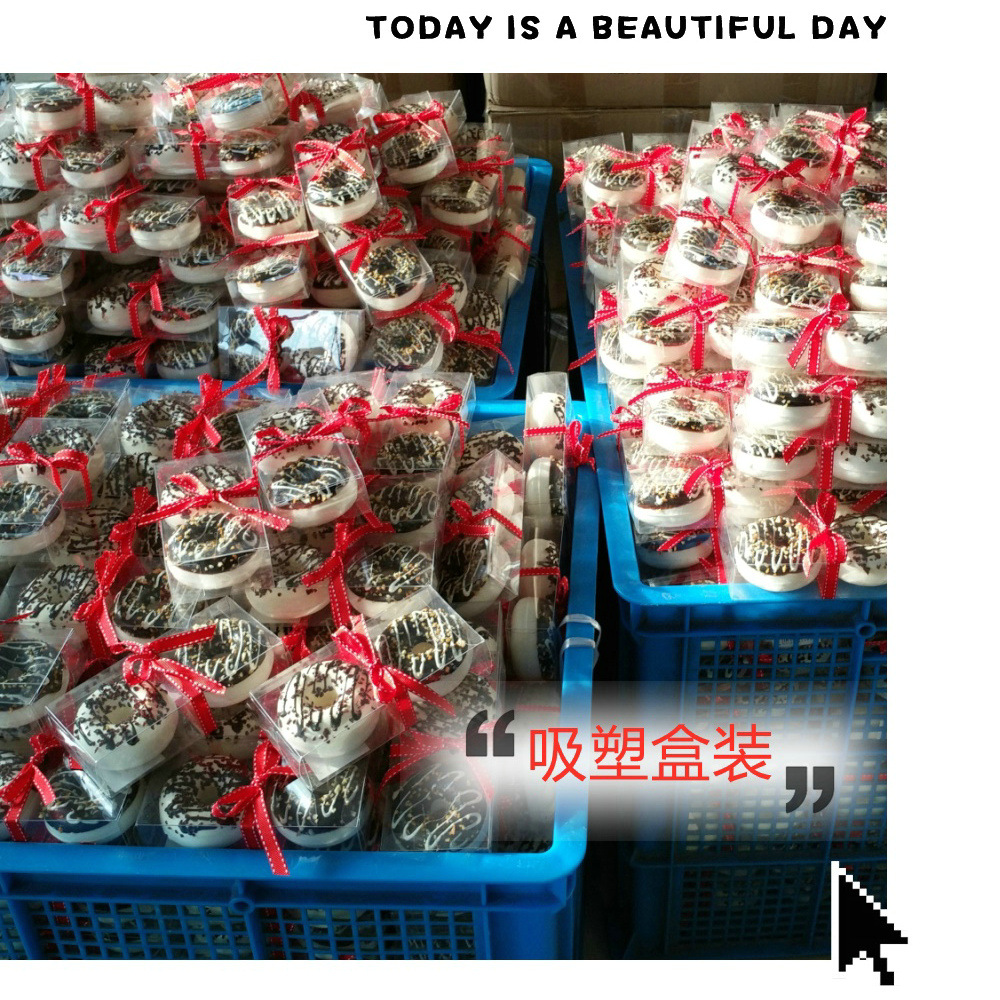 Small doughnut model fridge magnets, creative home decorations, soft and elastic, pinchable, novel supply, commercial doughnut machines, waffle ovens, food and beverage processing equipment pic 26