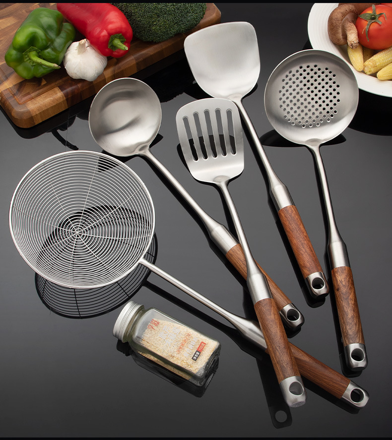 Wholesale of 316 stainless steel spatulas, household kitchenware sets, rosewood-handled soup spoons, strainers and cooking spatulas pic 15