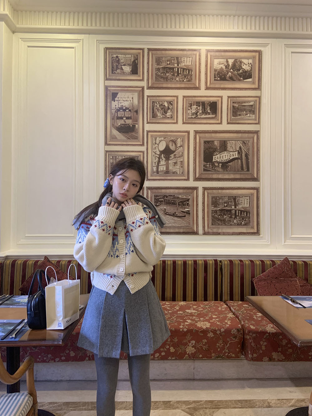 费尔岛复古美式少女撞色波普提花单排扣针织开衫厚实保暖毛衣外套详情47