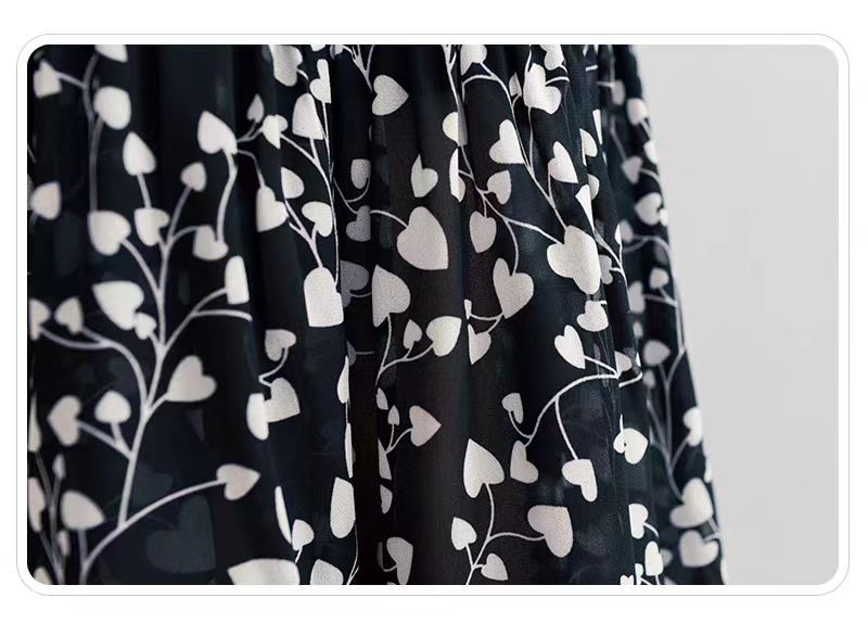 New summer dress for women, black knee-length floral chiffon, V-neck dress, fairy-like, super fairy-like and forest-like style pic 19