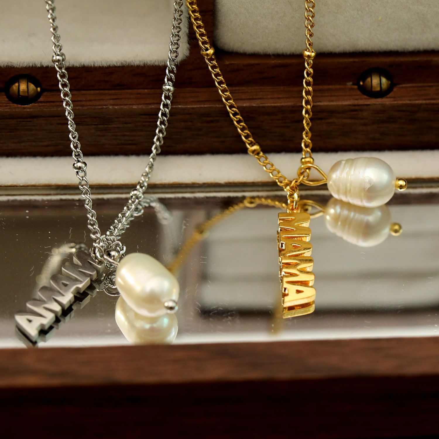 Hyacinth独立站新款母亲节mama珍珠吊坠天然淡水珍珠吊坠项链不锈钢饰品锁骨链详情7